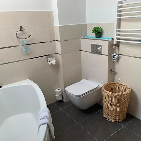 Kris Apartamento